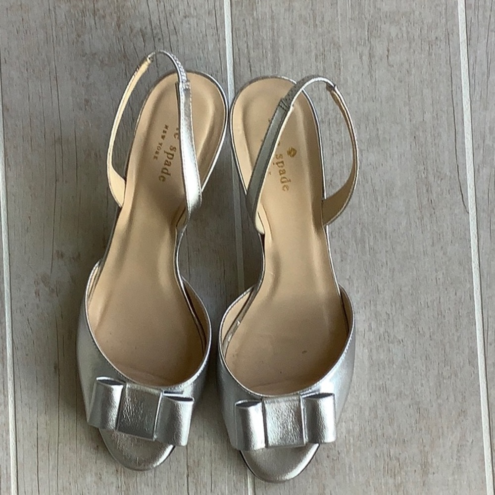 EUC Kate Spade Emilia peep toe size 9